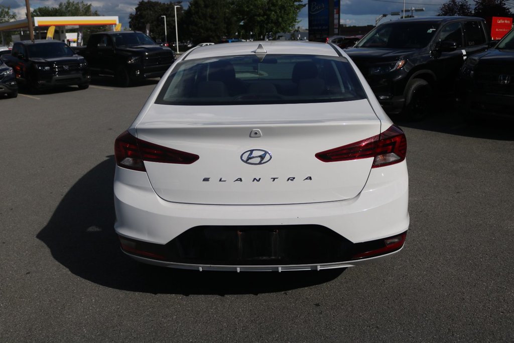2019 Hyundai Elantra Preferred in Montréal, Quebec - 4 - w1024h768px