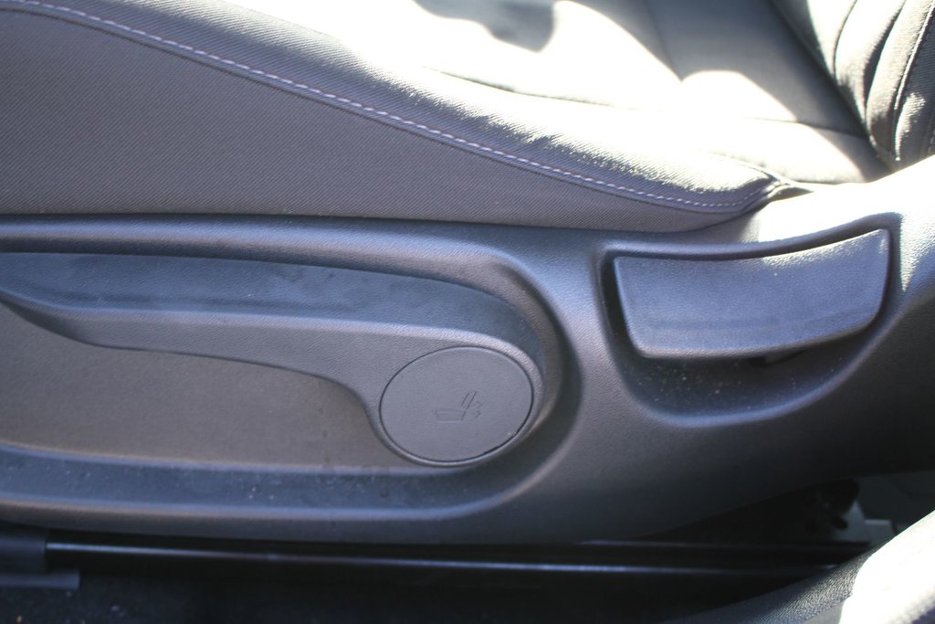 Hyundai Elantra Preferred 2024 à , Québec - 20 - w1024h768px