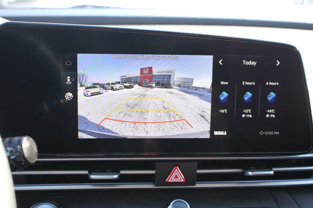 Hyundai Elantra Preferred 2024 à , Québec - 19 - w1024h768px