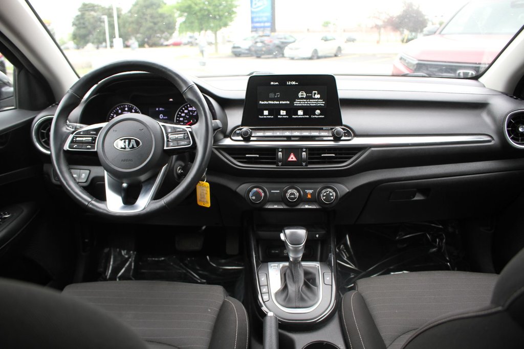 Kia Forte EX 2021 à Gatineau, Québec - 12 - w1024h768px