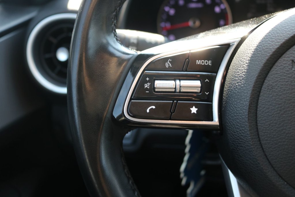 2023 Kia Forte LX in Montréal, Quebec - 12 - w1024h768px