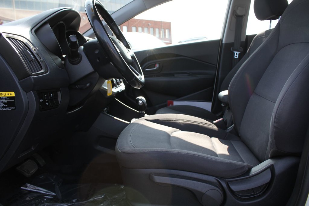 Kia Rio EX 2014 à Gatineau, Québec - 8 - w1024h768px