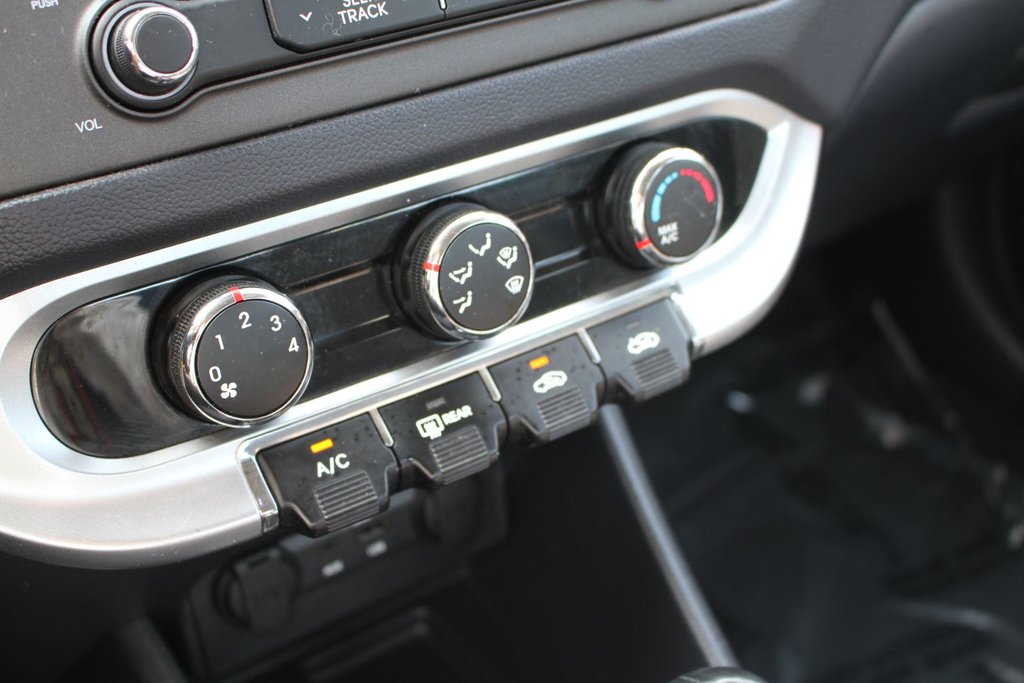 Kia Rio EX 2014 à Gatineau, Québec - 17 - w1024h768px