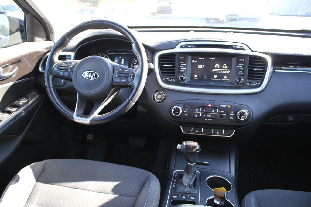 2017 Kia Sorento LX | AWD in Gatineau, Quebec - 10 - w1024h768px