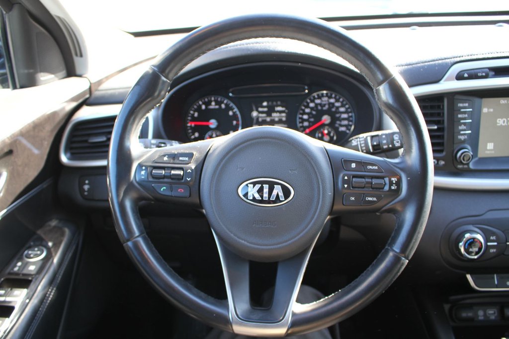 2017 Kia Sorento LX | AWD in Gatineau, Quebec - 11 - w1024h768px