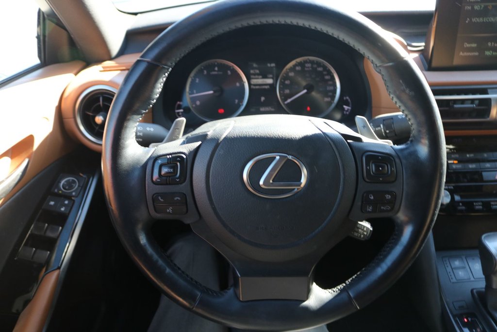 2022 Lexus IS 300 in Gatineau, Quebec - 13 - w1024h768px