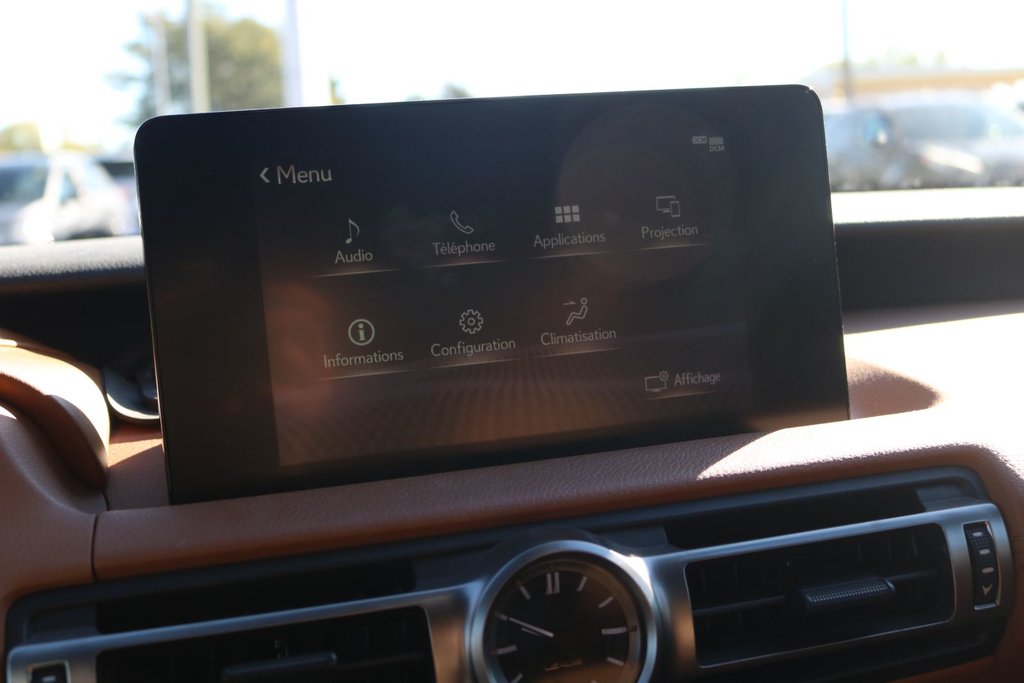 2022 Lexus IS 300 in Gatineau, Quebec - 19 - w1024h768px