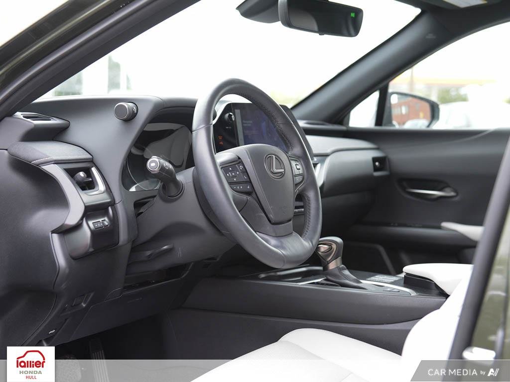 Lexus UX250H Premium | AWD 2024 à , Québec - 13 - w1024h768px