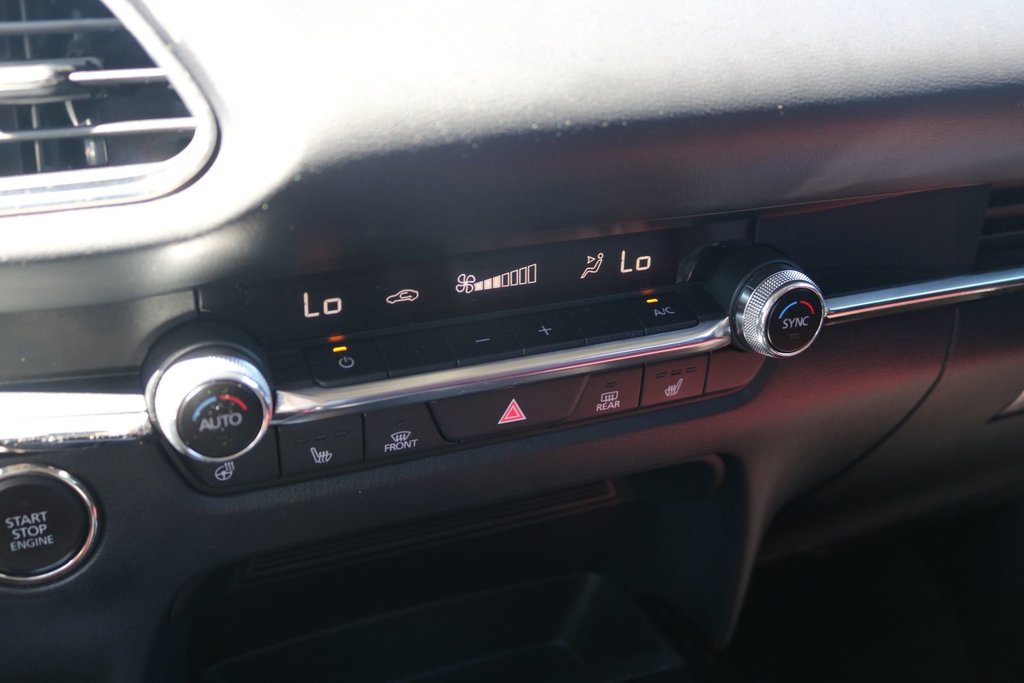 2023 Mazda CX-30 GT | AWD in Montréal, Quebec - 17 - w1024h768px