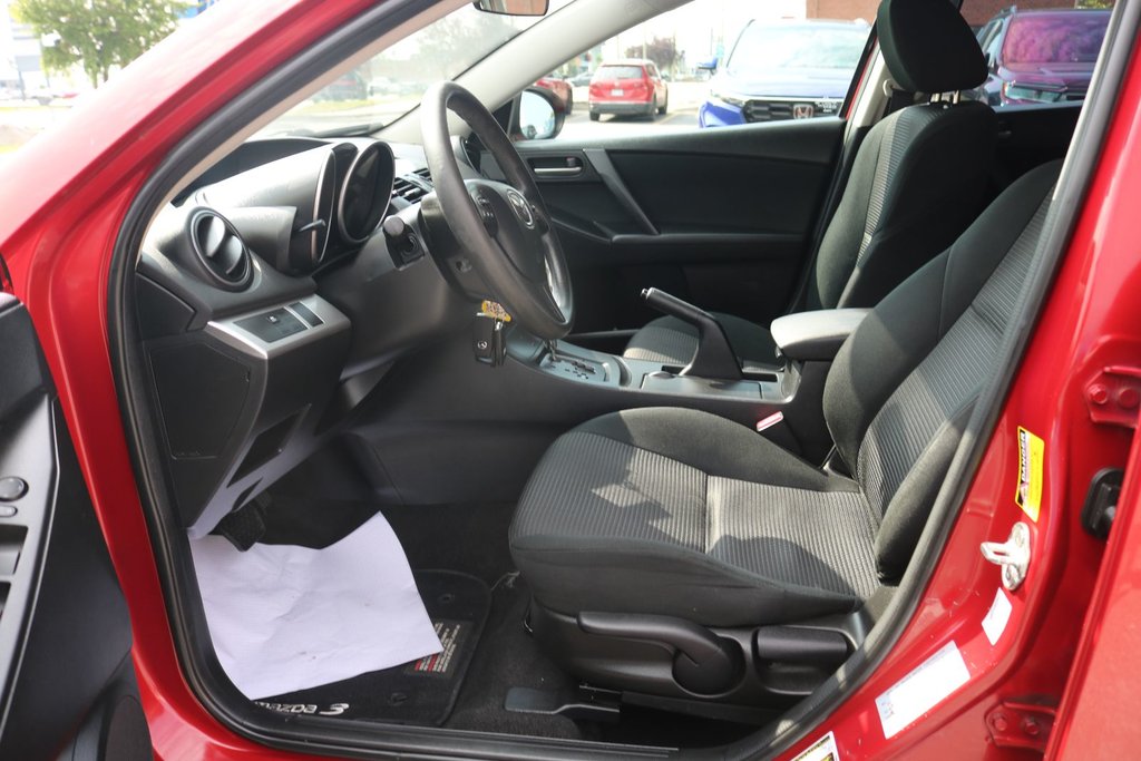 2013 Mazda 3 Sport GX in Montréal, Quebec - 7 - w1024h768px