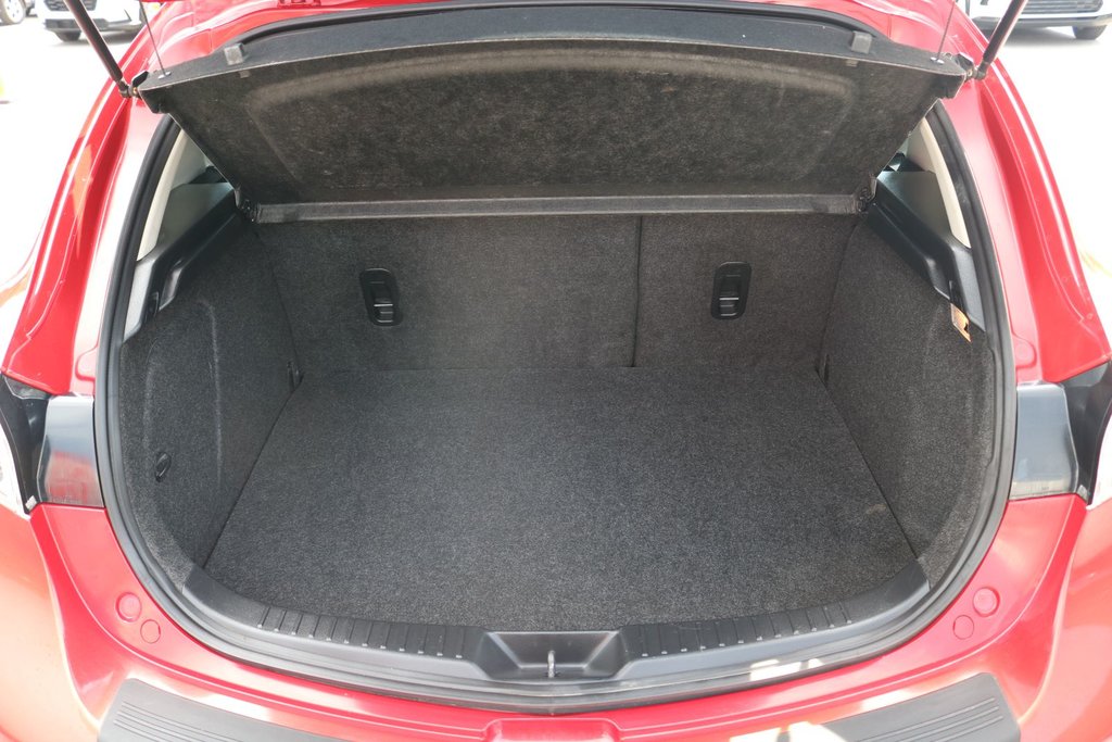 2013 Mazda 3 Sport GX in Montréal, Quebec - 21 - w1024h768px