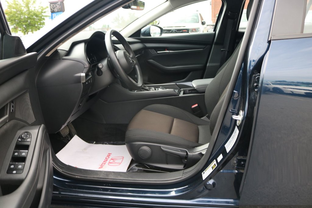 2025 Mazda 3 GX in Gatineau, Quebec - 7 - w1024h768px