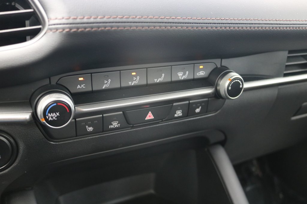 2025 Mazda 3 GX in Gatineau, Quebec - 17 - w1024h768px