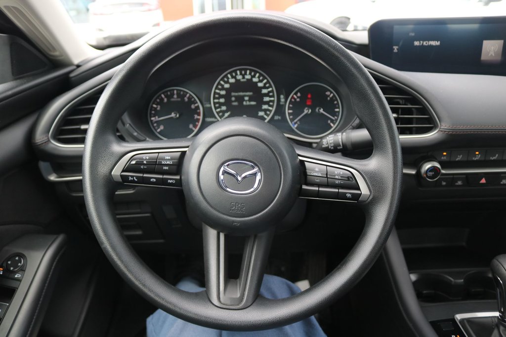 2025 Mazda 3 GX in Gatineau, Quebec - 10 - w1024h768px