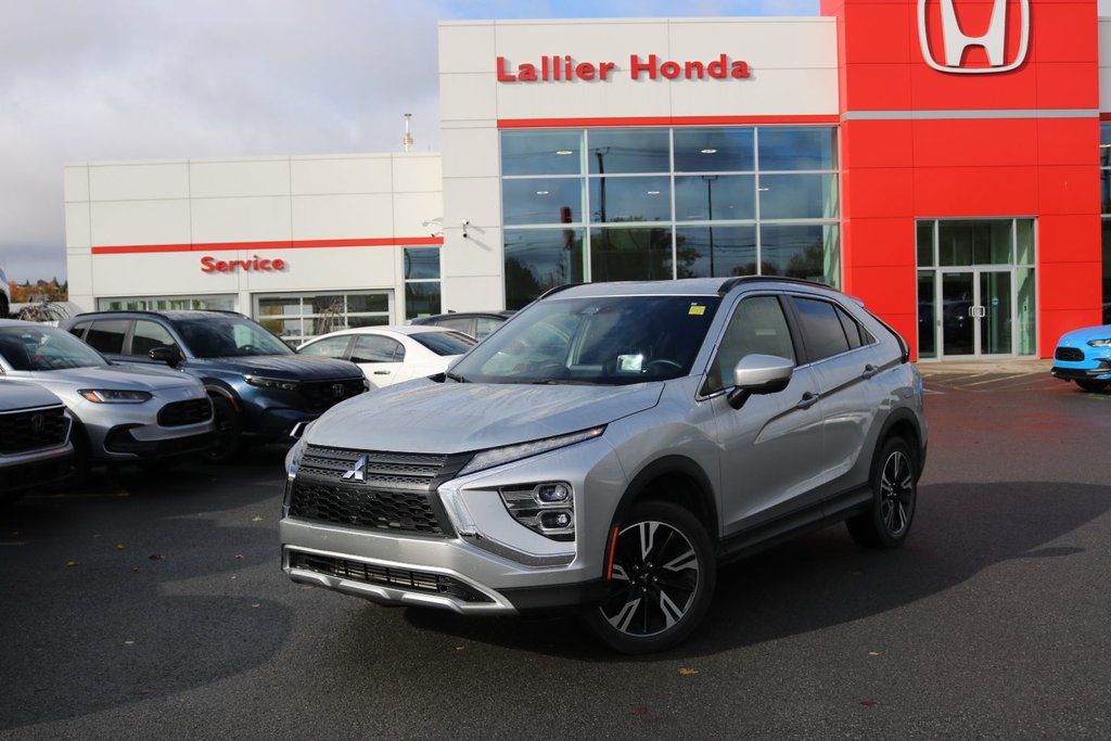 Mitsubishi Eclipse Cross SEL | AWD 2024 à Gatineau, Québec - 1 - w1024h768px