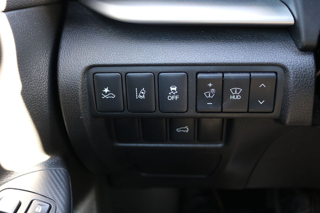 2024 Mitsubishi Eclipse Cross SEL | AWD in Montréal, Quebec - 14 - w1024h768px