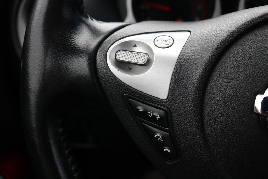 2016 Nissan JUKE SL | AWD in Montréal, Quebec - 12 - w1024h768px