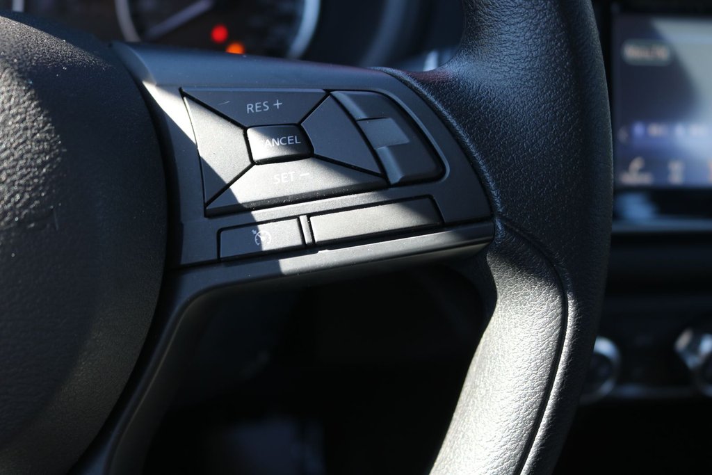 2024 Nissan Kicks S | FWD in Montréal, Quebec - 14 - w1024h768px