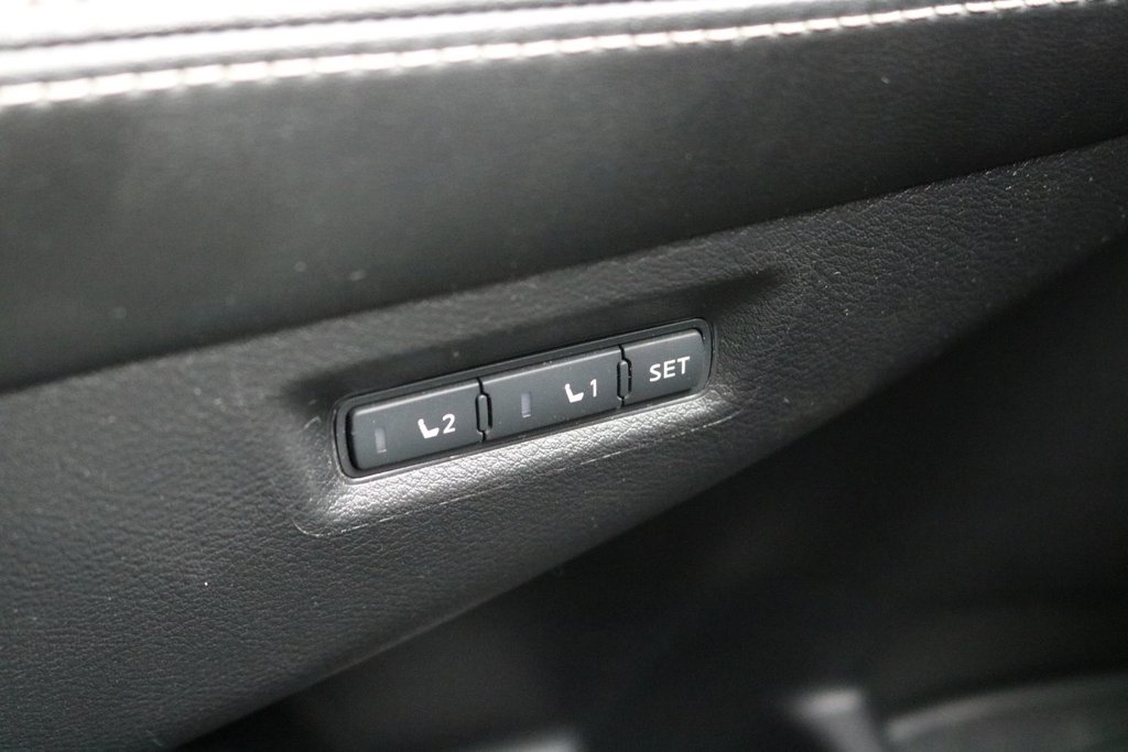 2017 Nissan Murano Platinum |  AWD in Gatineau, Quebec - 12 - w1024h768px
