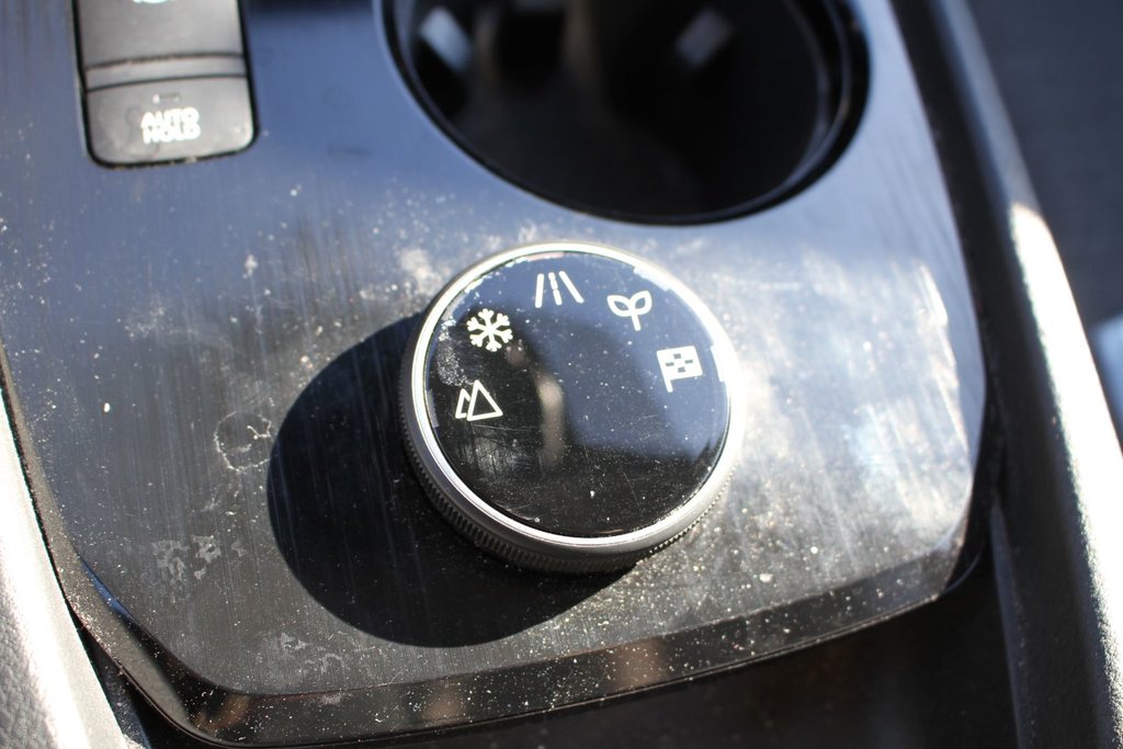 2022 Nissan Rogue S in Gatineau, Quebec - 14 - w1024h768px