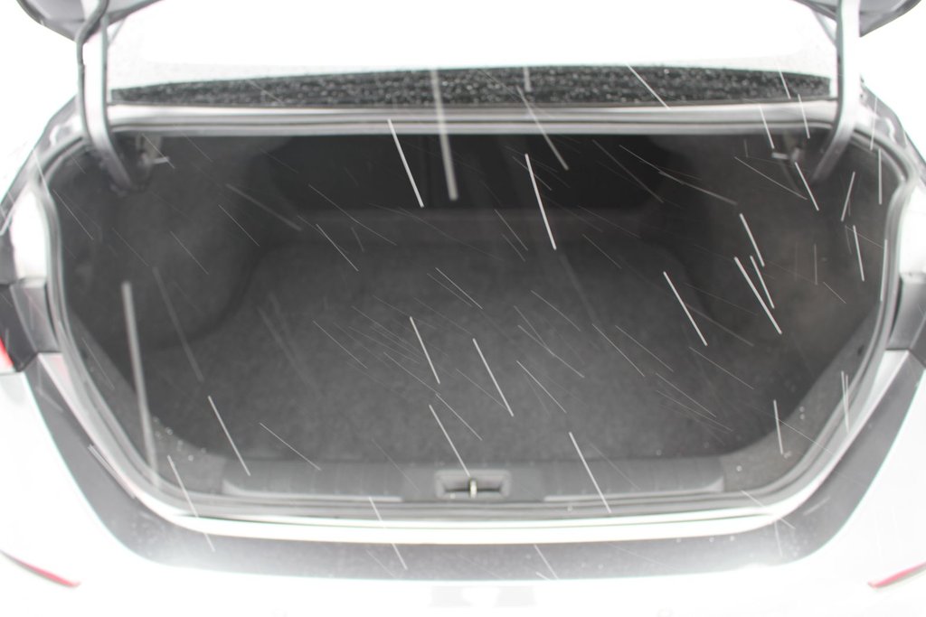 Nissan Sentra SV 2024 à Montréal, Québec - 22 - w1024h768px