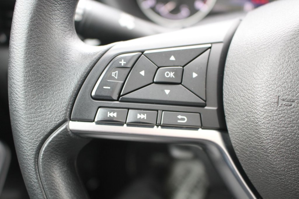 Nissan Sentra SV 2024 à Montréal, Québec - 12 - w1024h768px