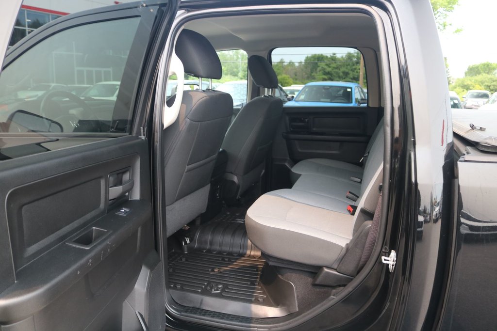 Ram 1500 Classic Express 2021 à Gatineau, Québec - 8 - w1024h768px