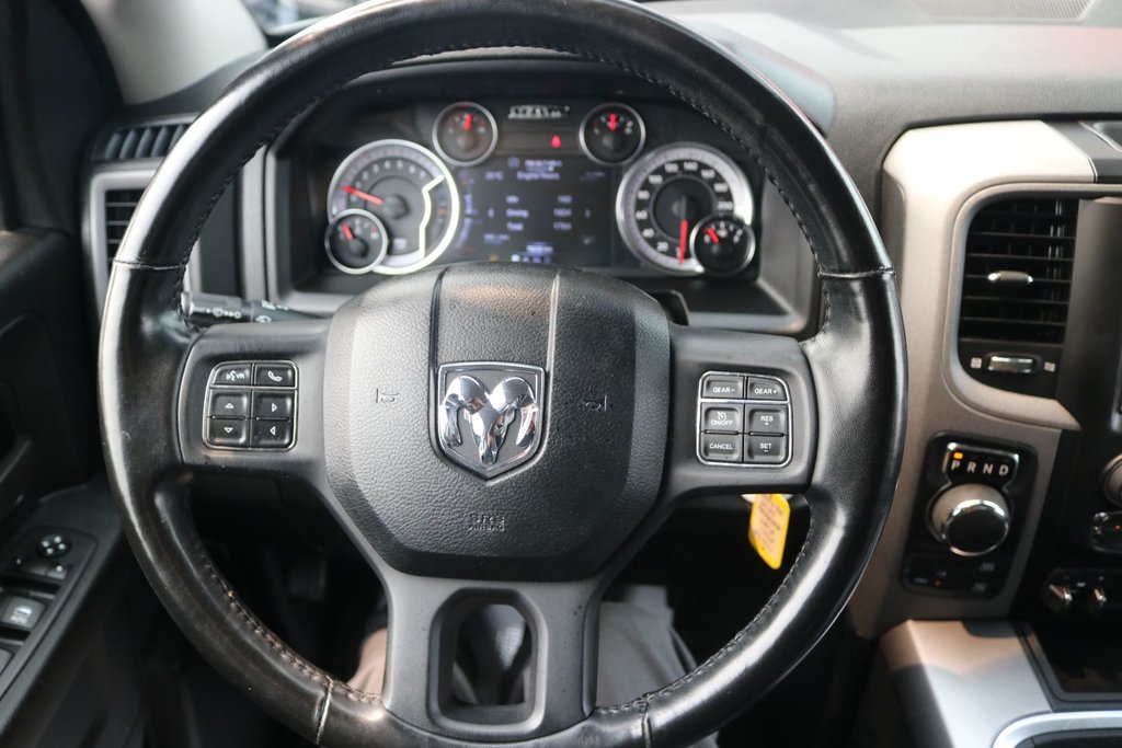 Ram 1500 Classic Express 2021 à Gatineau, Québec - 10 - w1024h768px