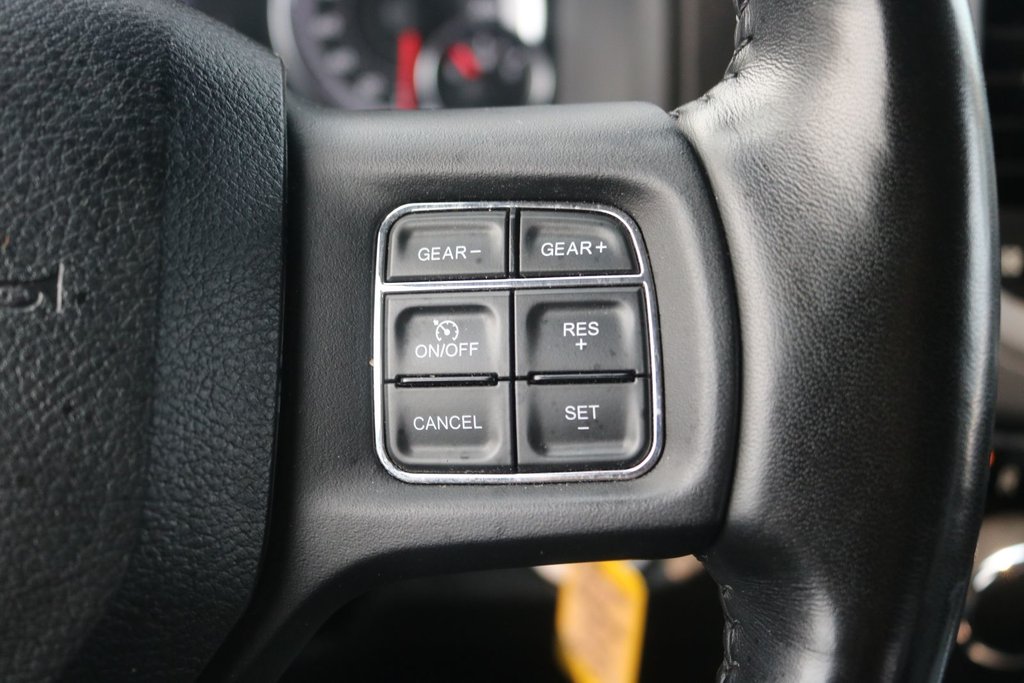 Ram 1500 Classic Express 2021 à Gatineau, Québec - 14 - w1024h768px
