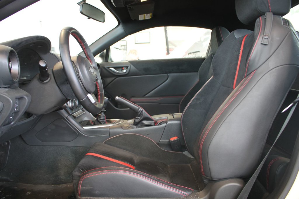 2022 Subaru BRZ Sport-tech in Gatineau, Quebec - 7 - w1024h768px