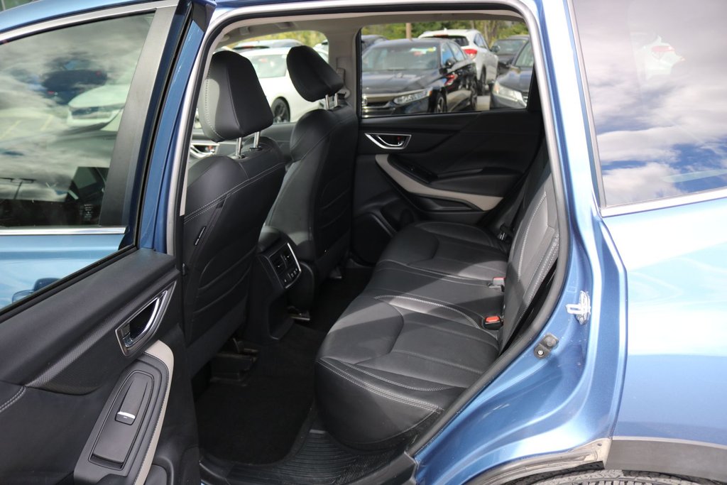 2024 Subaru Forester Limited in Montréal, Quebec - 8 - w1024h768px