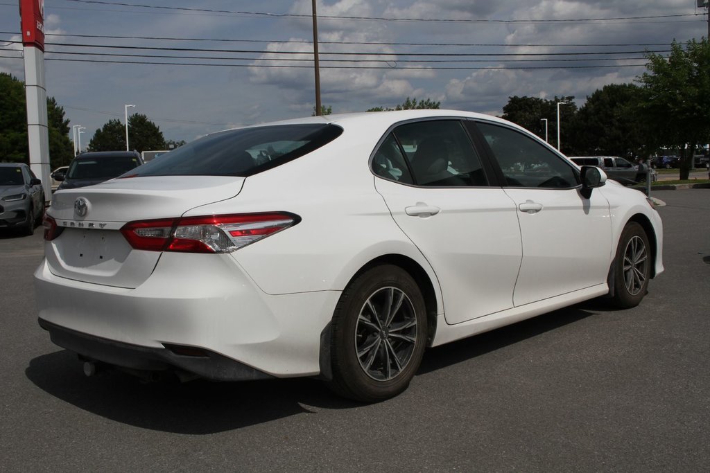 Toyota Camry L 2018 à Gatineau, Québec - 5 - w1024h768px