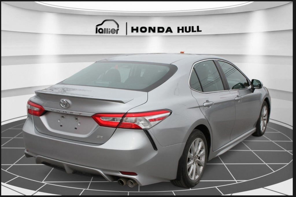 2020 Toyota Camry SE in Gatineau, Quebec - 5 - w1024h768px