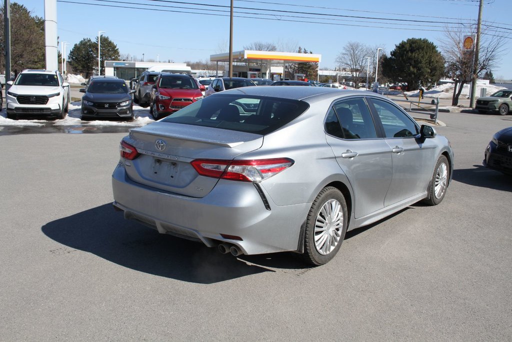 2020 Toyota Camry SE in Gatineau, Quebec - 5 - w1024h768px
