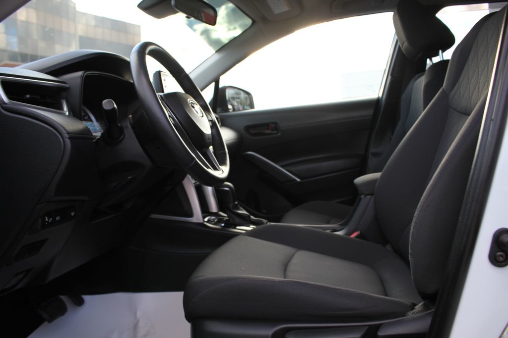 Toyota Corolla Cross LE | AWD 2022 à Gatineau, Québec - 8 - w1024h768px