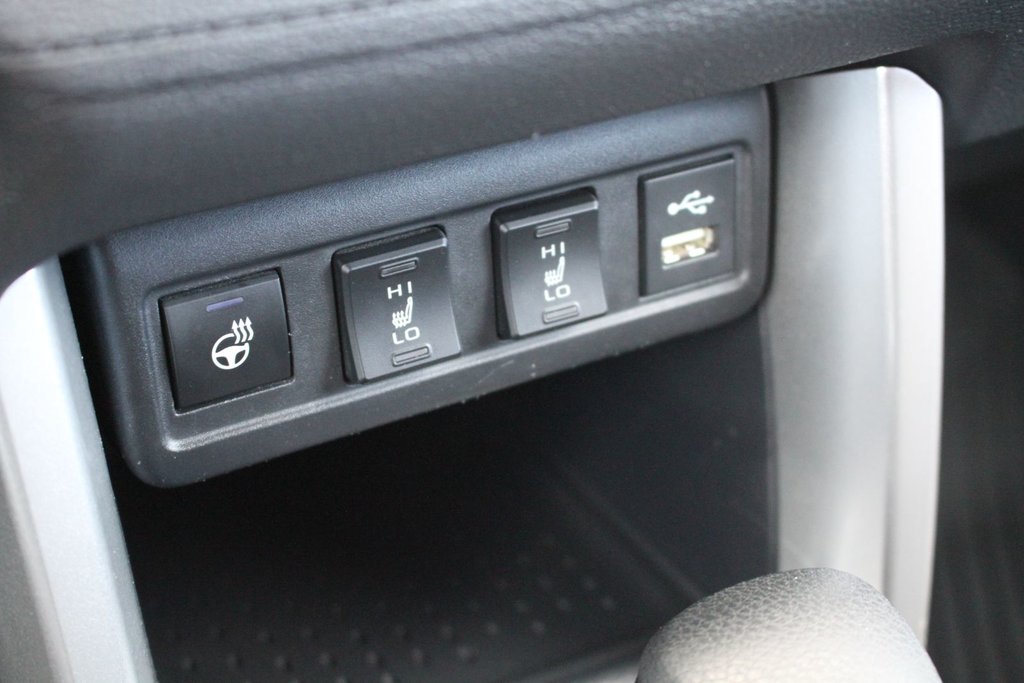 Toyota Corolla Cross LE | AWD 2022 à Gatineau, Québec - 18 - w1024h768px