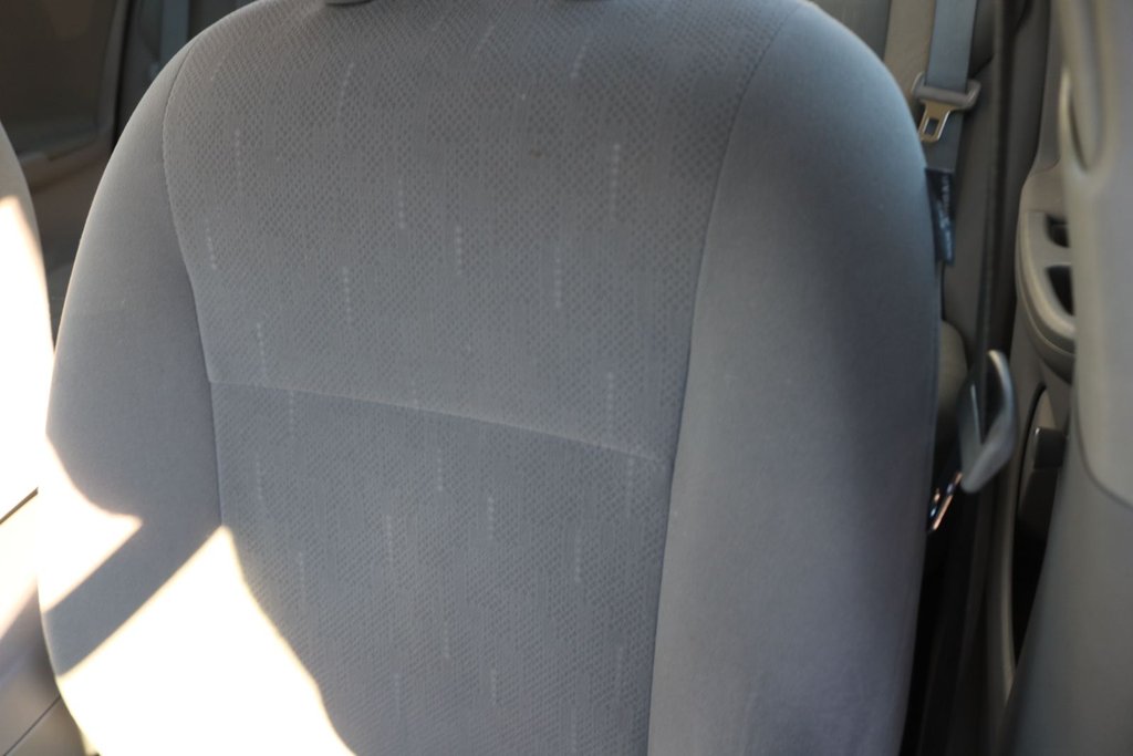 2013 Toyota Corolla CE in Gatineau, Quebec - 17 - w1024h768px