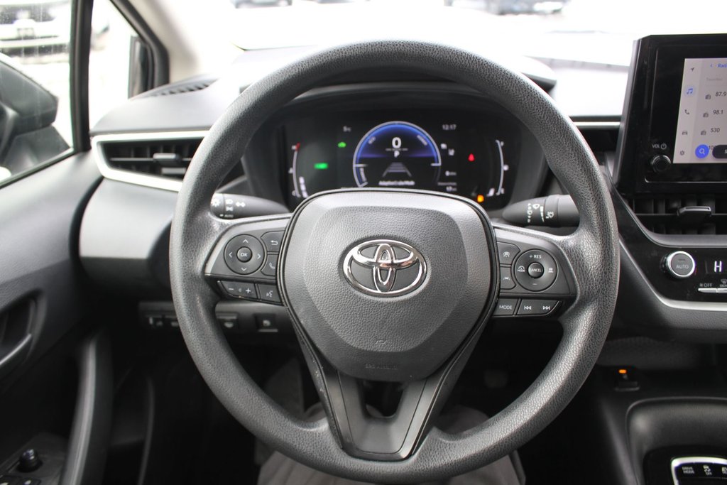 2023 Toyota Corolla Hybrid LE in Gatineau, Quebec - 10 - w1024h768px
