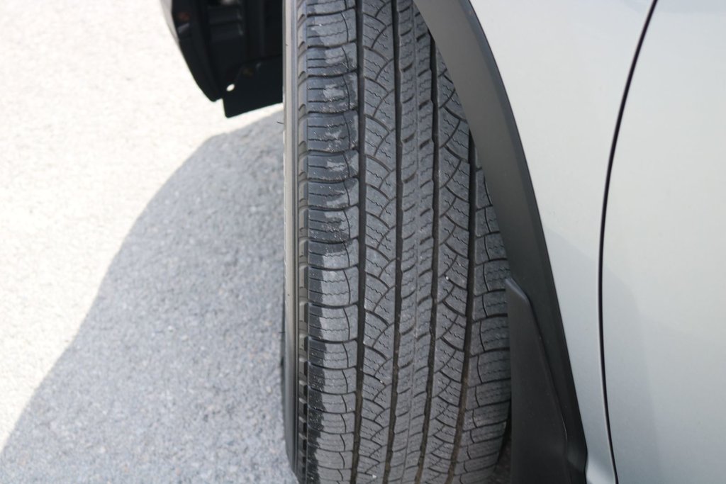 Toyota Highlander LE 2017 à Gatineau, Québec - 26 - w1024h768px