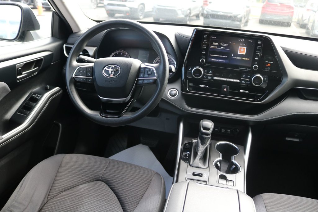 2020 Toyota Highlander LE | AWD in Gatineau, Quebec - 11 - w1024h768px