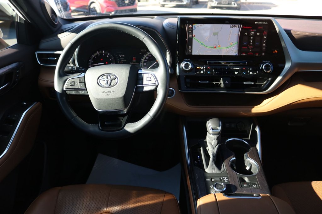 2020 Toyota Highlander Platinum |  AWD in Gatineau, Quebec - 12 - w1024h768px