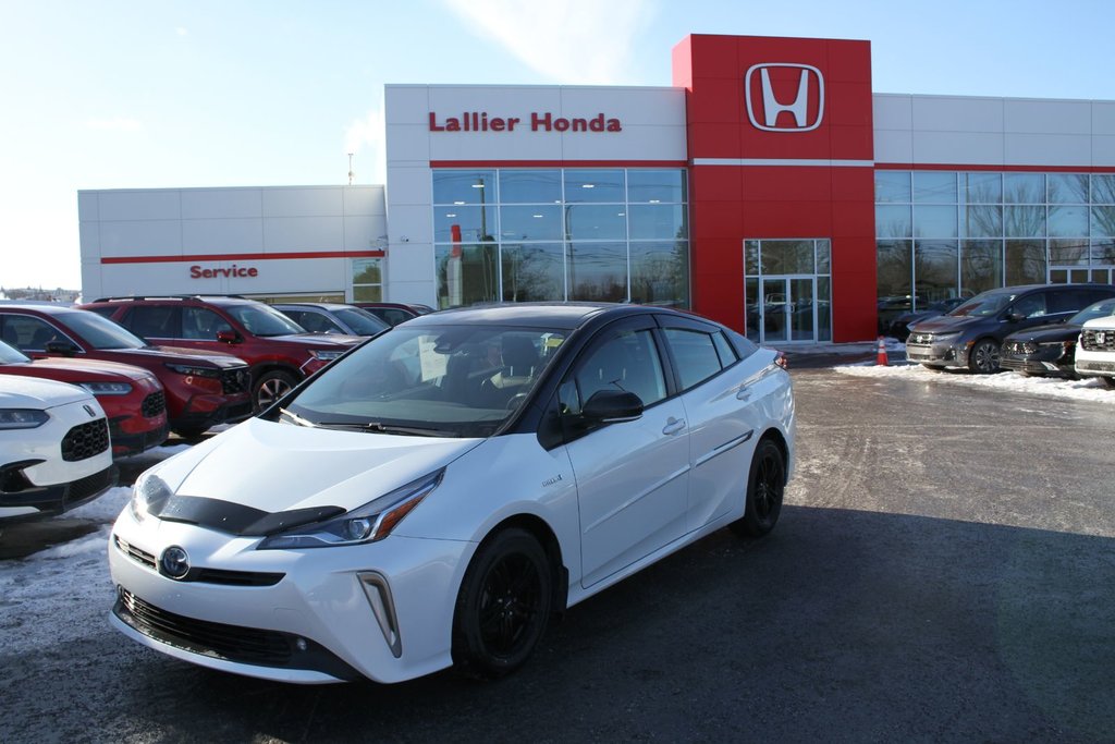 2022 Toyota Prius E TECH in Gatineau, Quebec - 1 - w1024h768px