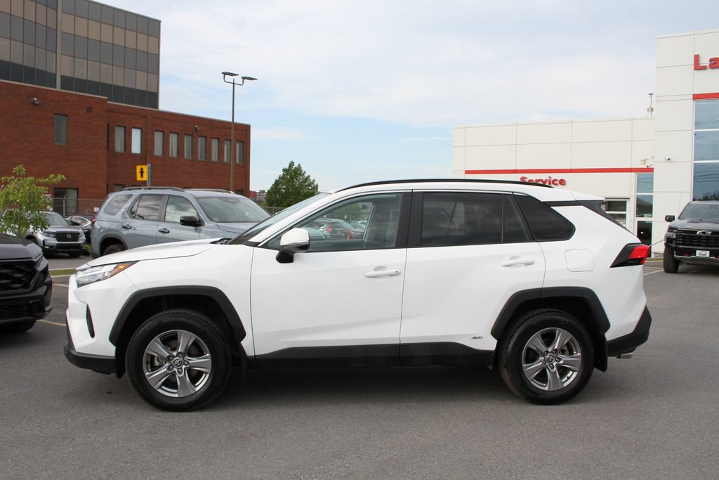 2024 Toyota RAV4 Hybrid XLE in , Quebec - 2 - w1024h768px