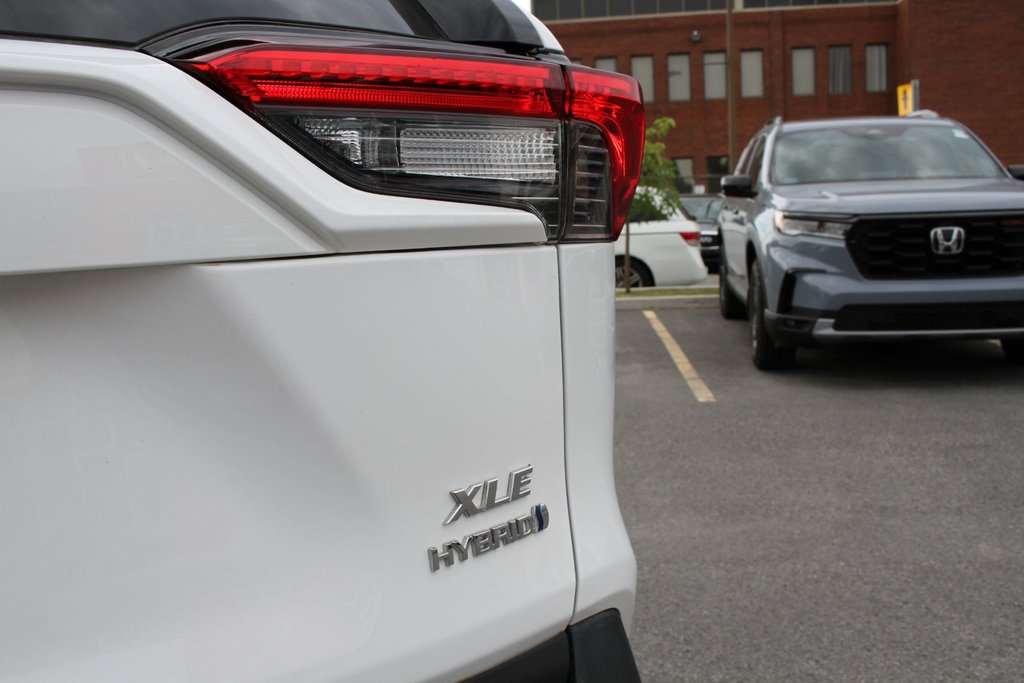 2024 Toyota RAV4 Hybrid XLE in , Quebec - 7 - w1024h768px