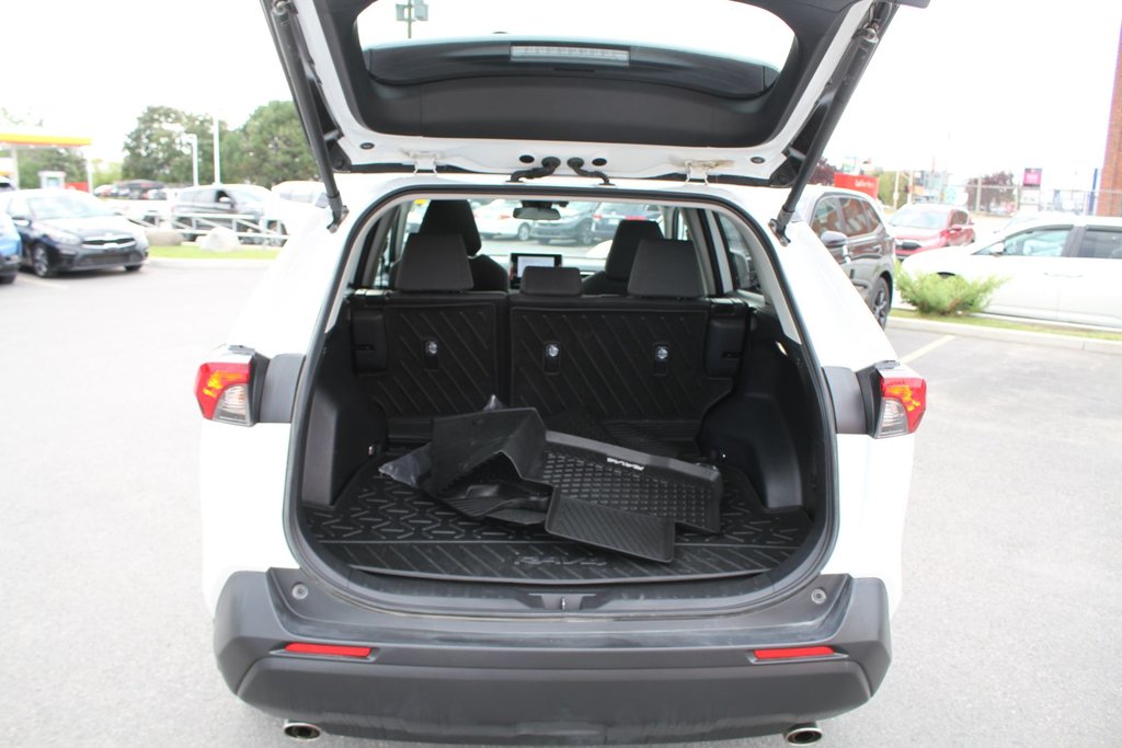 2024 Toyota RAV4 Hybrid XLE in , Quebec - 23 - w1024h768px