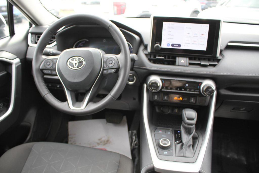2024 Toyota RAV4 Hybrid XLE in , Quebec - 10 - w1024h768px