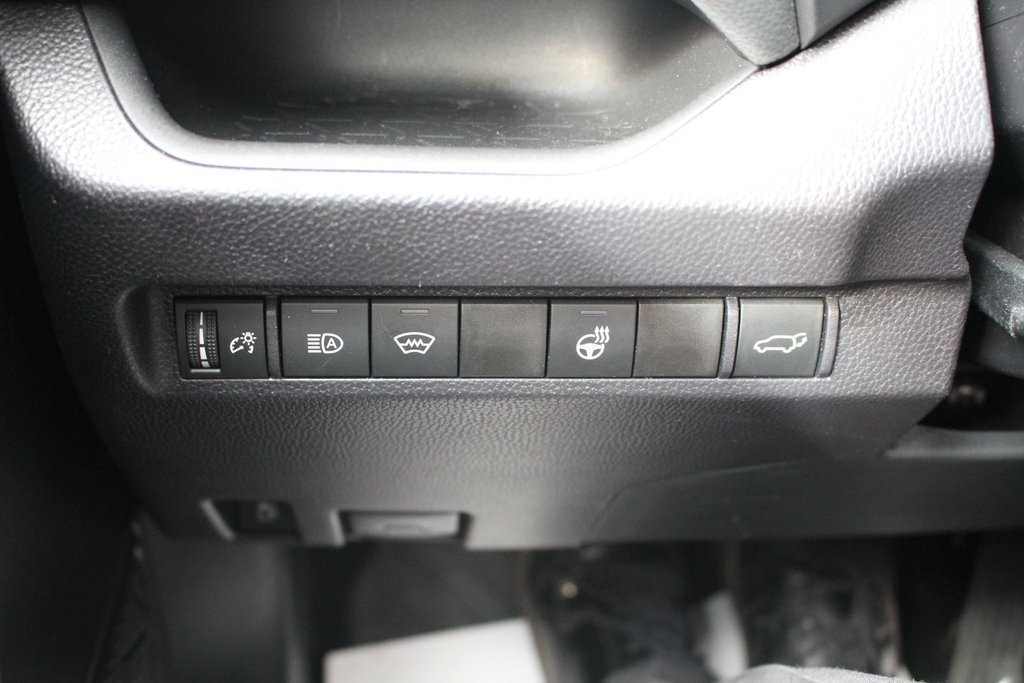 2024 Toyota RAV4 Hybrid XLE in , Quebec - 14 - w1024h768px