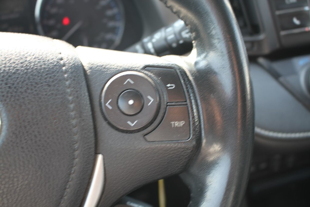 Toyota RAV4 XLE | AWD | 2016 à Gatineau, Québec - 16 - w1024h768px