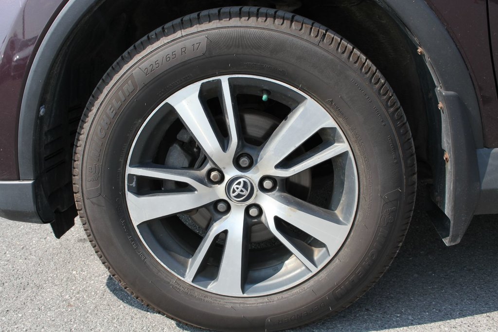 Toyota RAV4 XLE | AWD | 2016 à Gatineau, Québec - 25 - w1024h768px