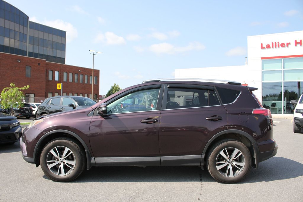 Toyota RAV4 XLE | AWD | 2016 à Gatineau, Québec - 2 - w1024h768px
